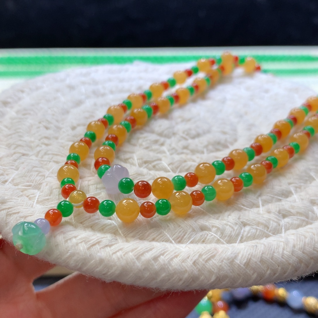 定制翡翠未镶嵌 毛货抛光定制 浓色三彩 项链款