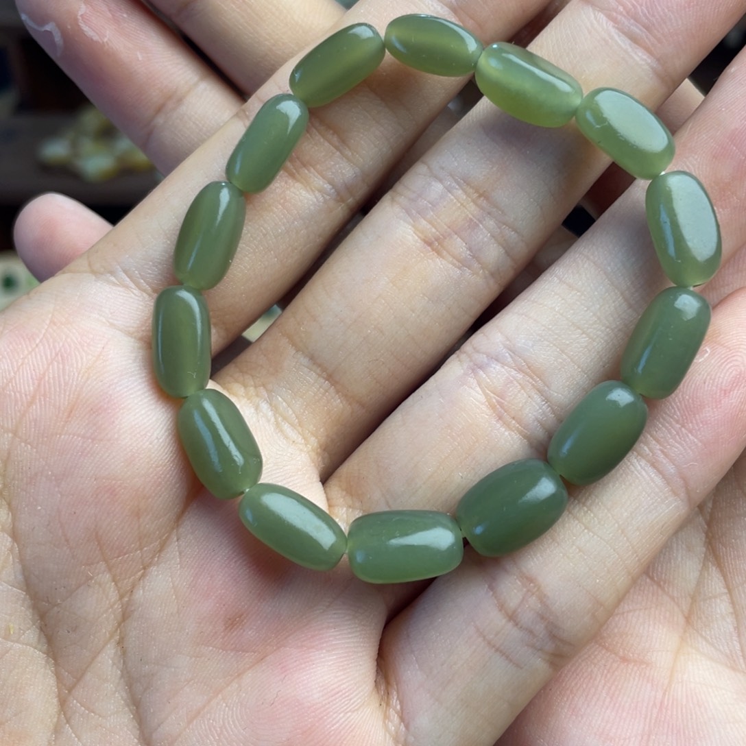 和田玉未镶嵌吊坠(不含链)