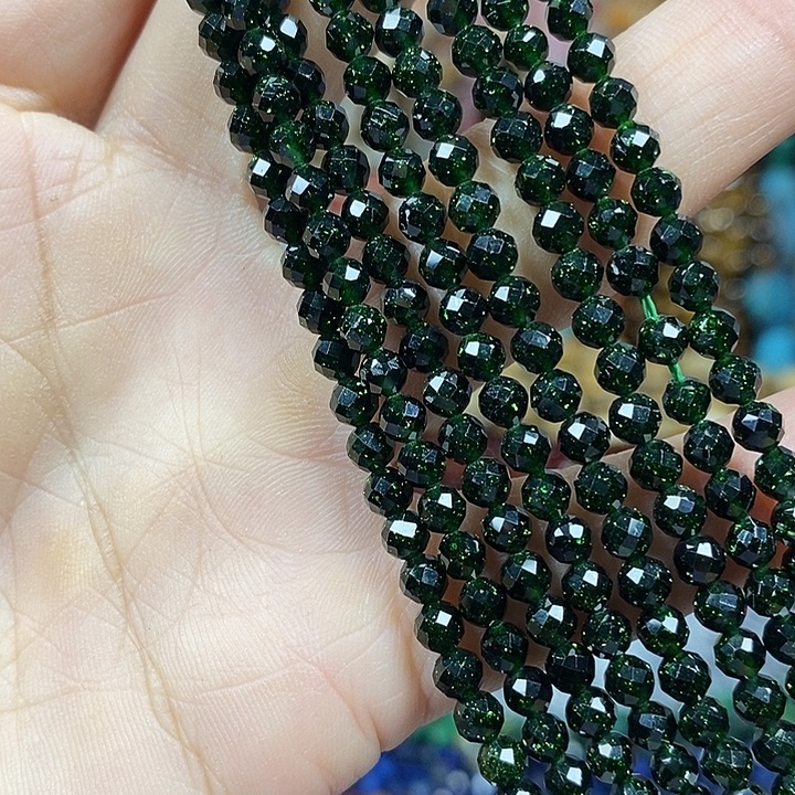 玛瑙/玉髓未镶嵌珠宝半成品绿沙切面卡4mm（2条）