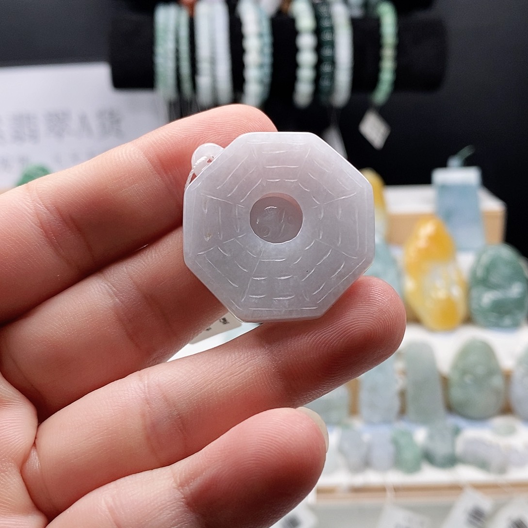 翡翠未镶嵌吊坠(不含链)42八卦牌 