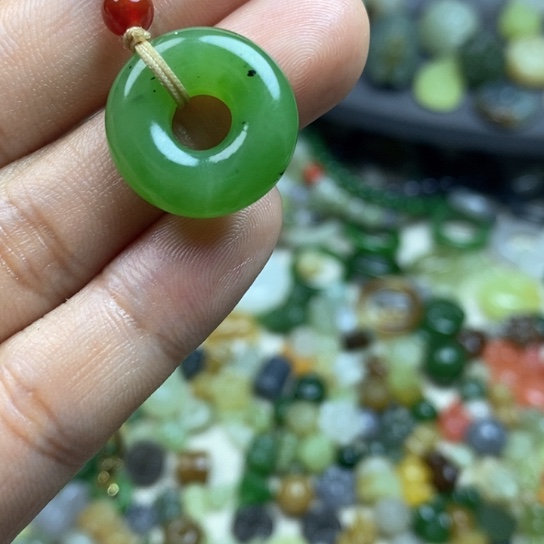 和田玉配件未镶嵌