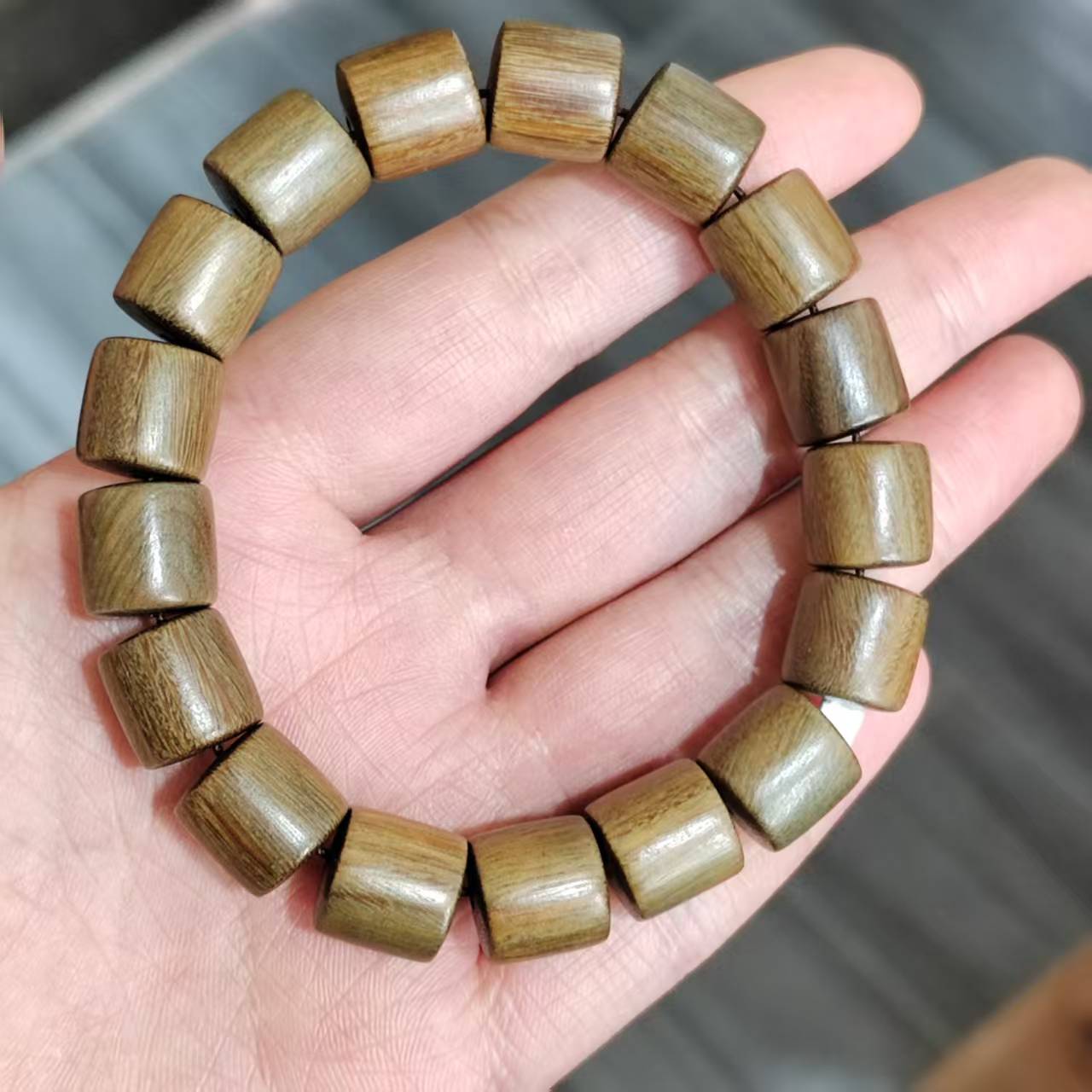 绿檀手串男女款卡12 249（无礼盒）