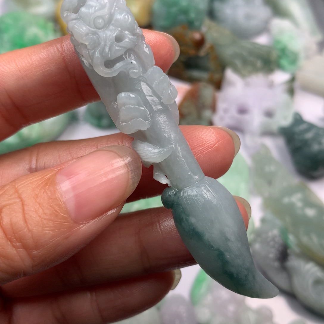 定制翡翠未镶嵌翡翠