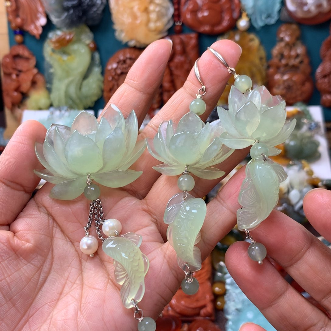 蛇纹石玉挂坠耳坠套装未镶嵌