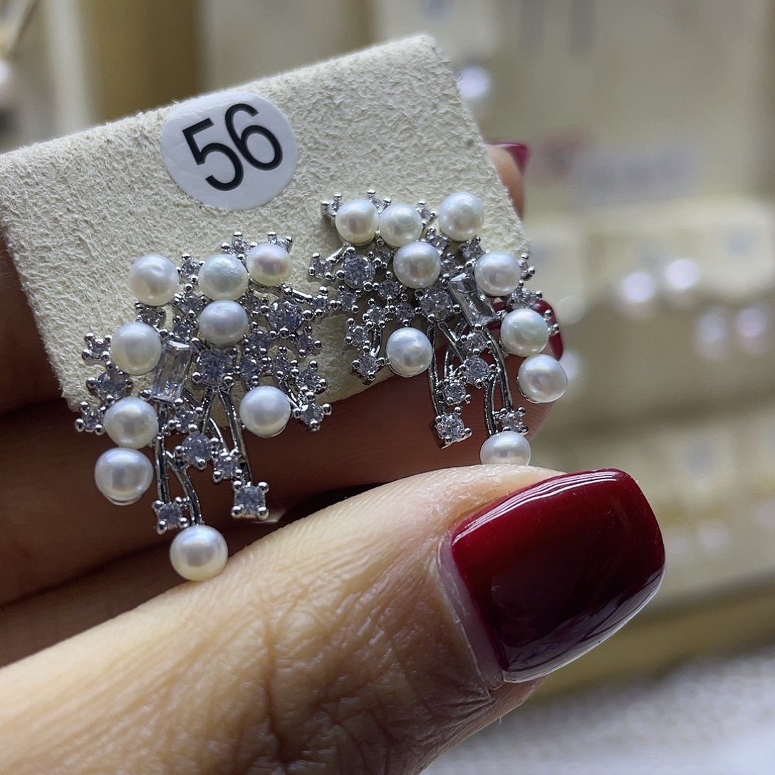 淡水珍珠耳饰银S925镶嵌