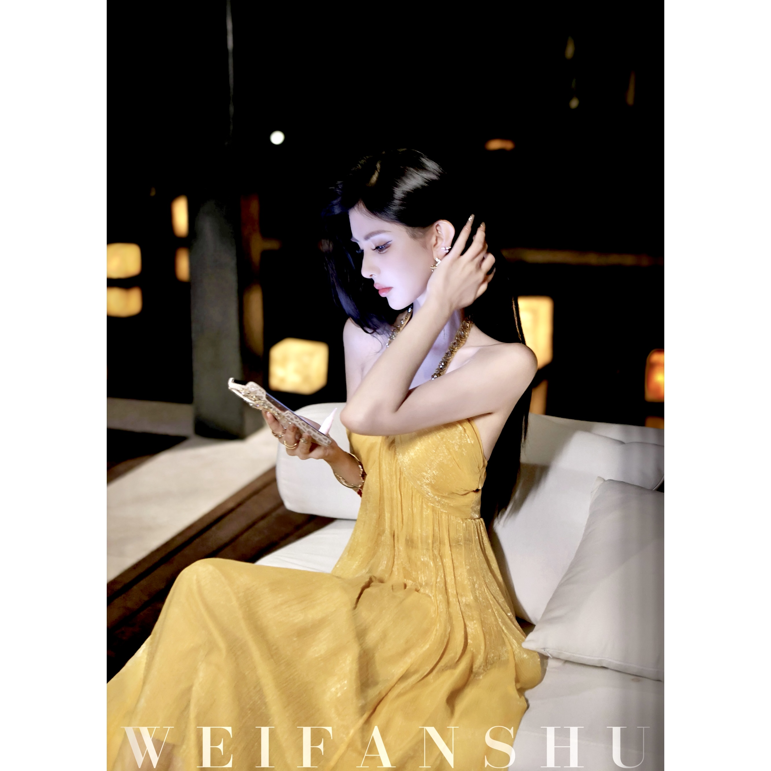 WEIFANSHU/魏凡舒【阳光印记】春夏新款显白气质性感挂脖度假连衣裙