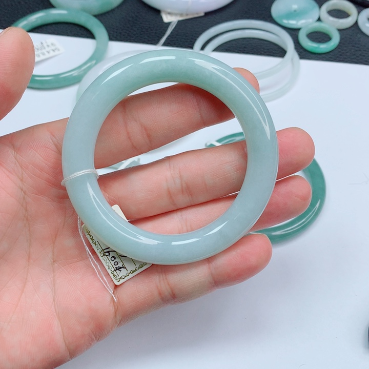 翡翠未镶嵌手镯55-56圆条