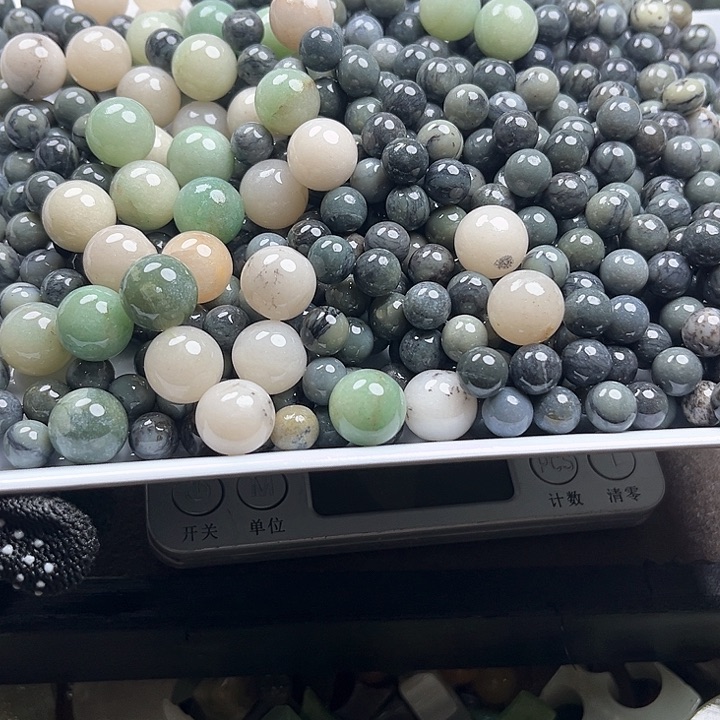 和田玉（糖玉）和田玉边角料9K金镶嵌风**阻