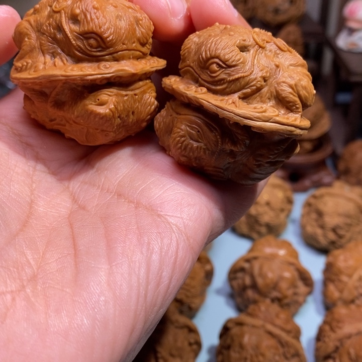 【闪购商品】核桃手串/手链色差金蟾