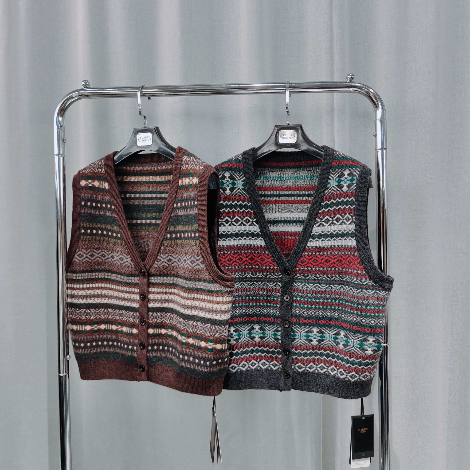 瑞迪澳新款时尚针织衫JY 5838