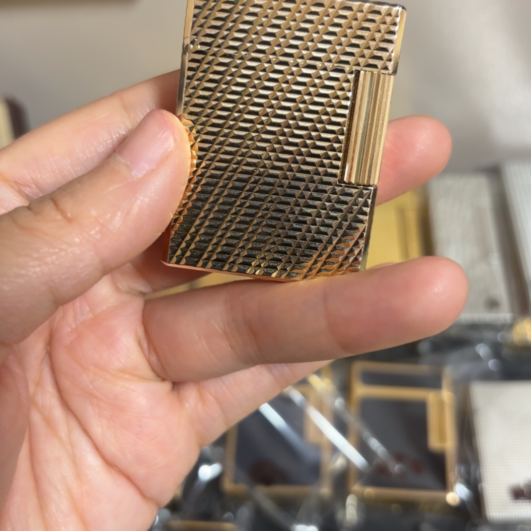 都登卡中古打火机