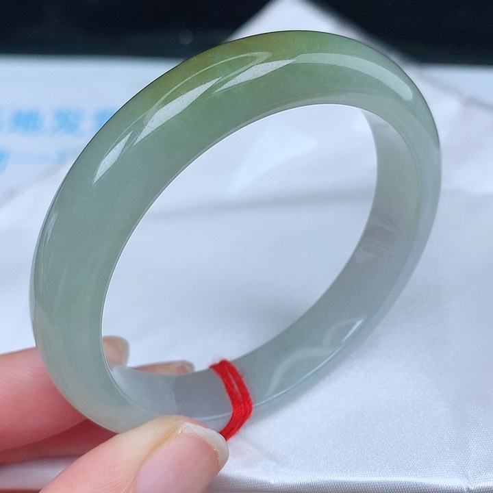 未镶嵌手镯翡翠天然