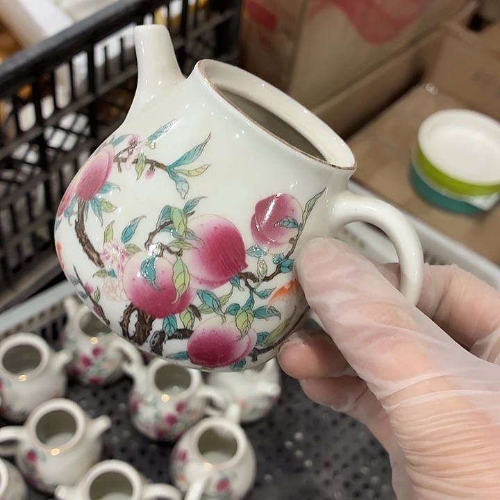 茶具微暇，介意勿拍