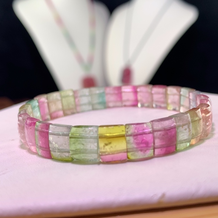 双色碧玺手链未镶嵌