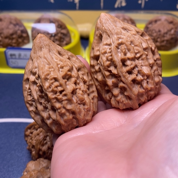 文玩核桃把件瓷瓶鸭嘴