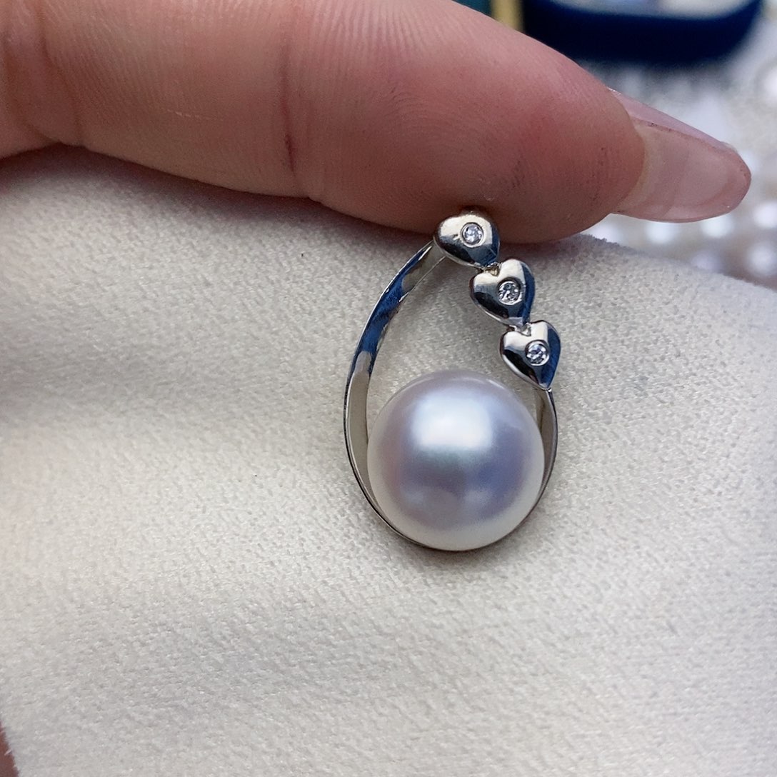 【闪购商品】淡水珍珠颈饰银S925镶嵌14