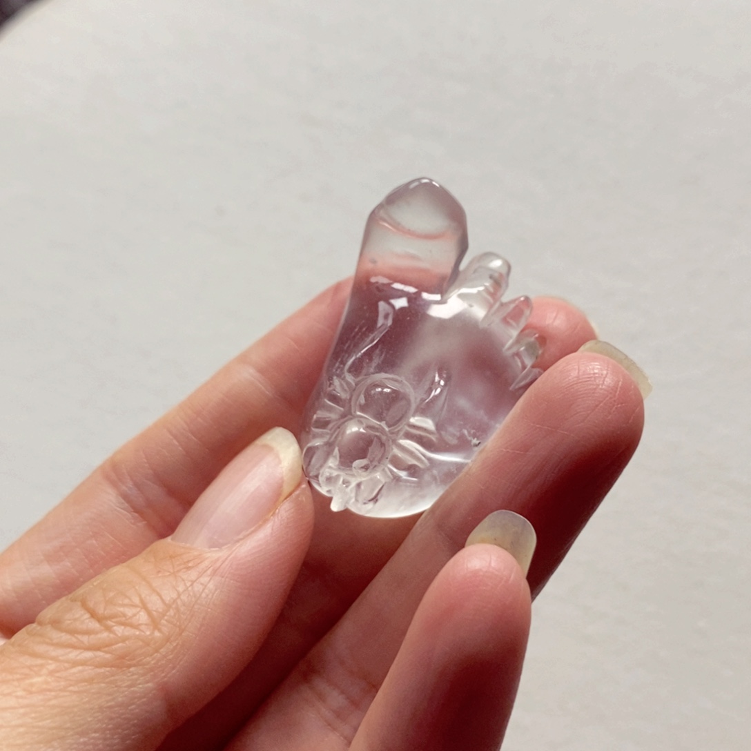 石英质玉未镶嵌颈饰