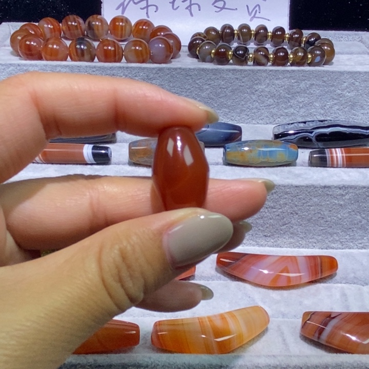 玛瑙/玉髓未镶嵌颈饰