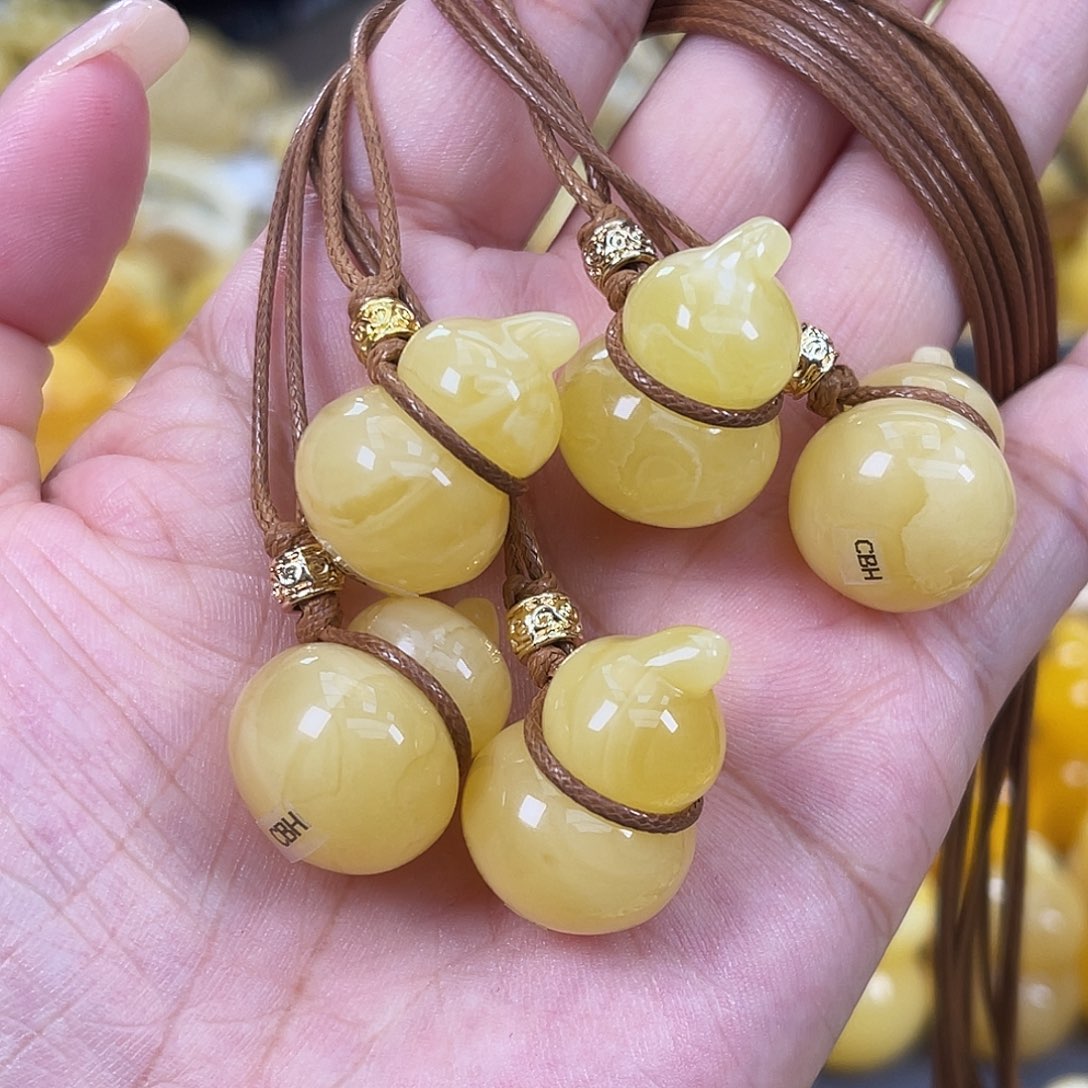 未镶嵌琥珀裸石多样性发其一h