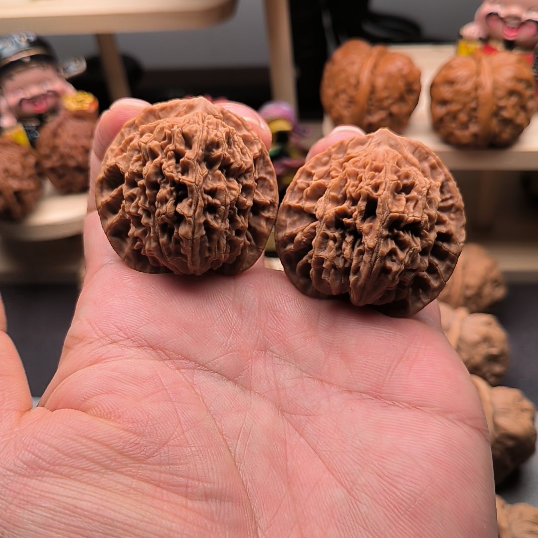 纵***缘福利盘龙纹核桃不退不换