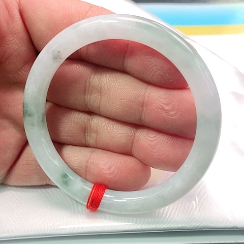 翡翠手镯未镶嵌0413号
