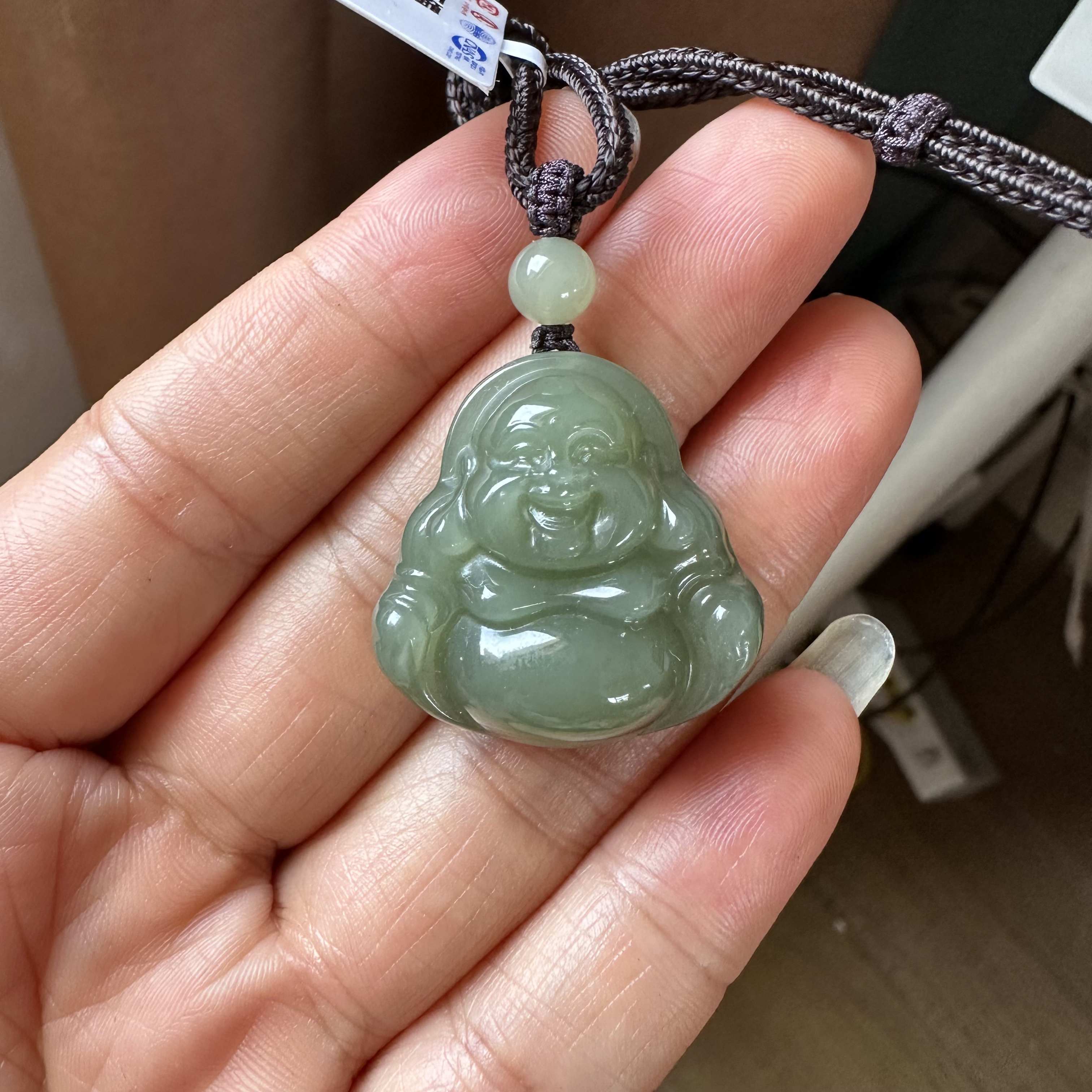 新疆和田玉青于田佛吊坠规格27+女款多样性发一