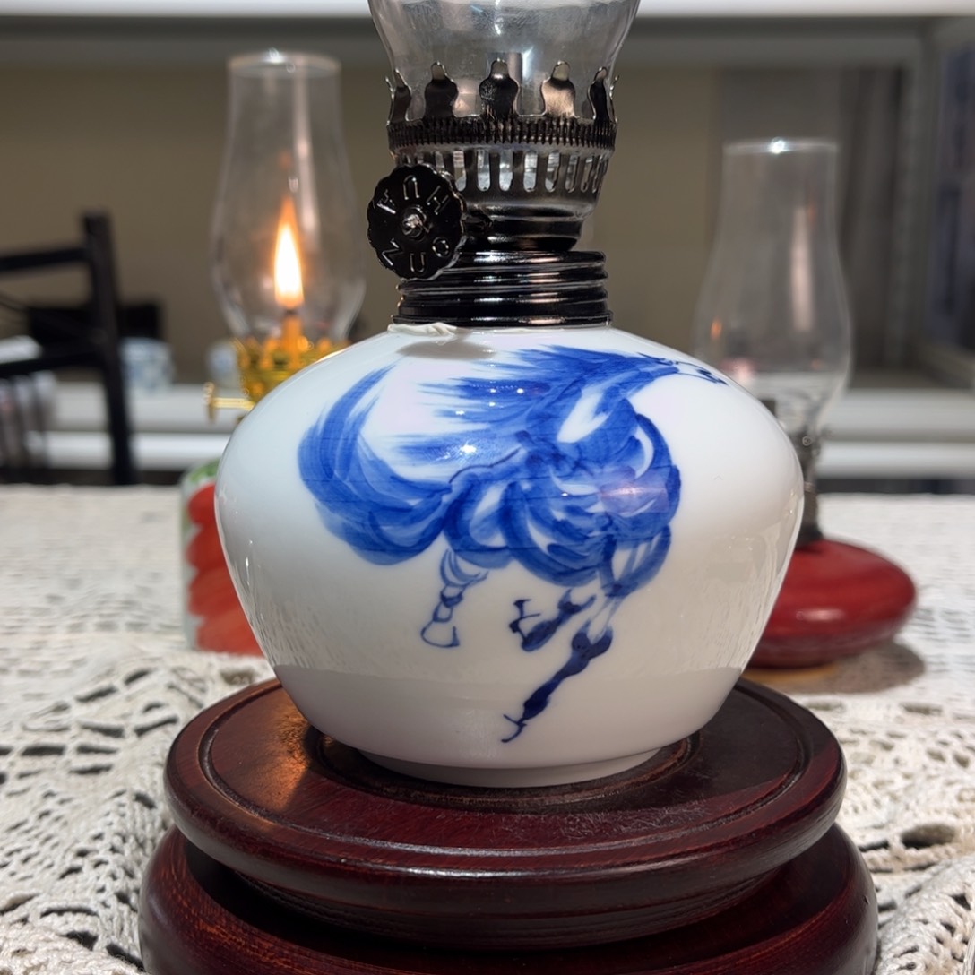 摆件景德镇陶瓷香薰灯