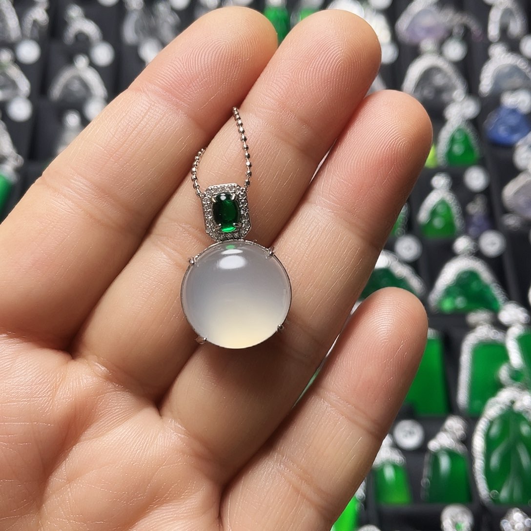 玛瑙/玉髓合金颈饰