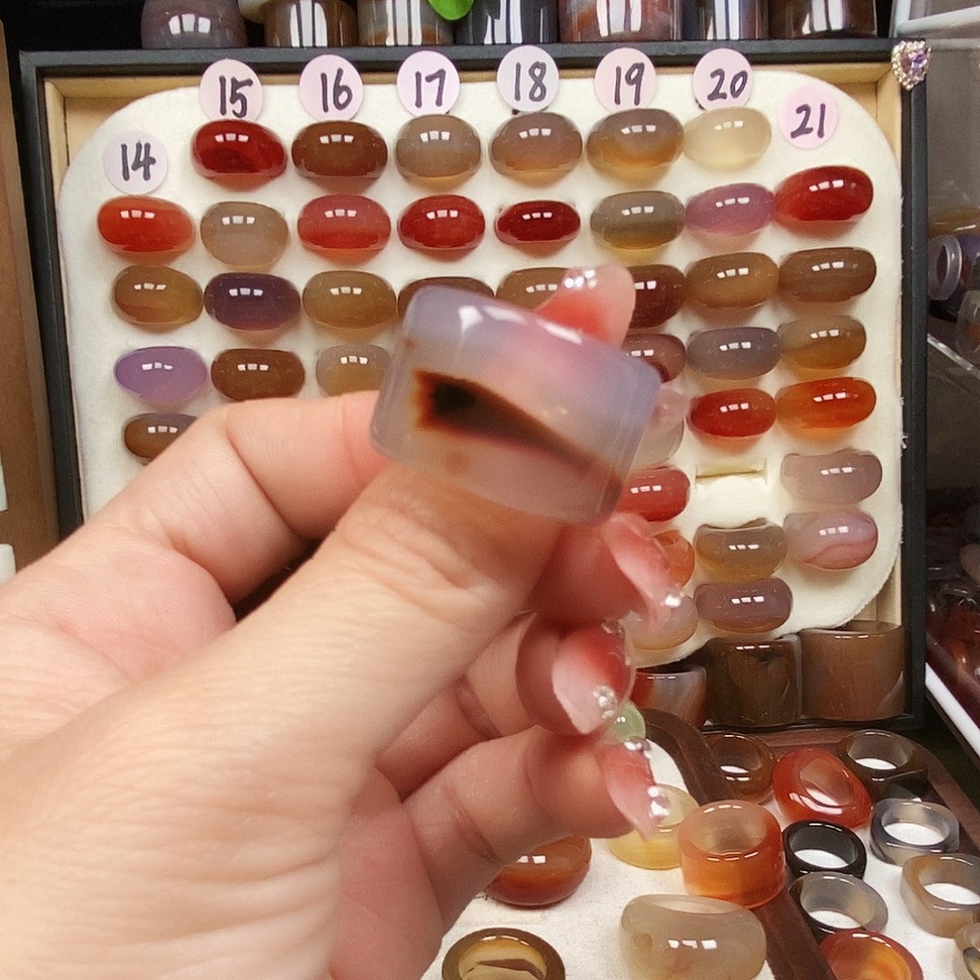 午***深玛瑙/玉髓未镶嵌戒指