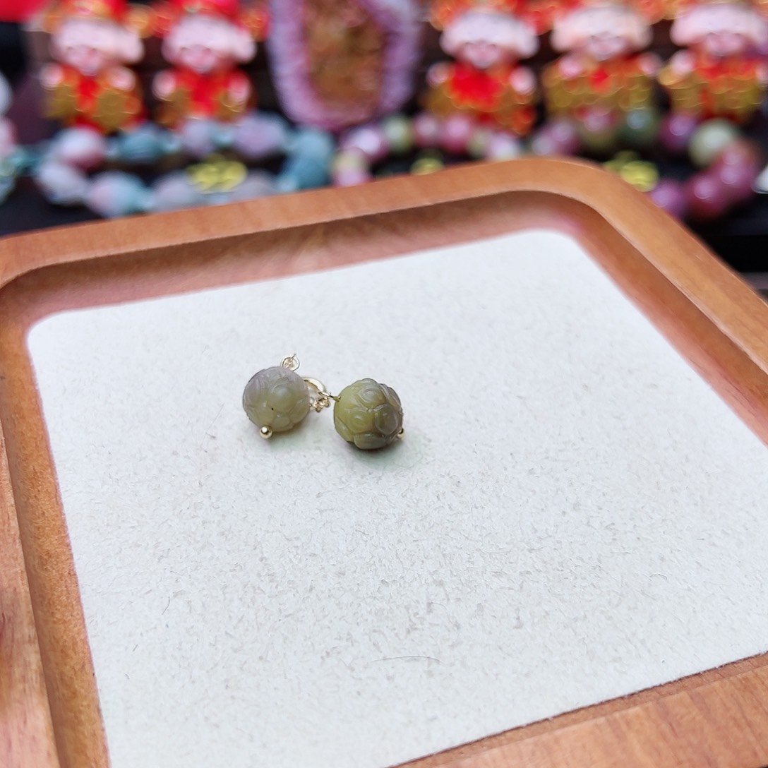 石英质玉盐源玛瑙定制未镶嵌