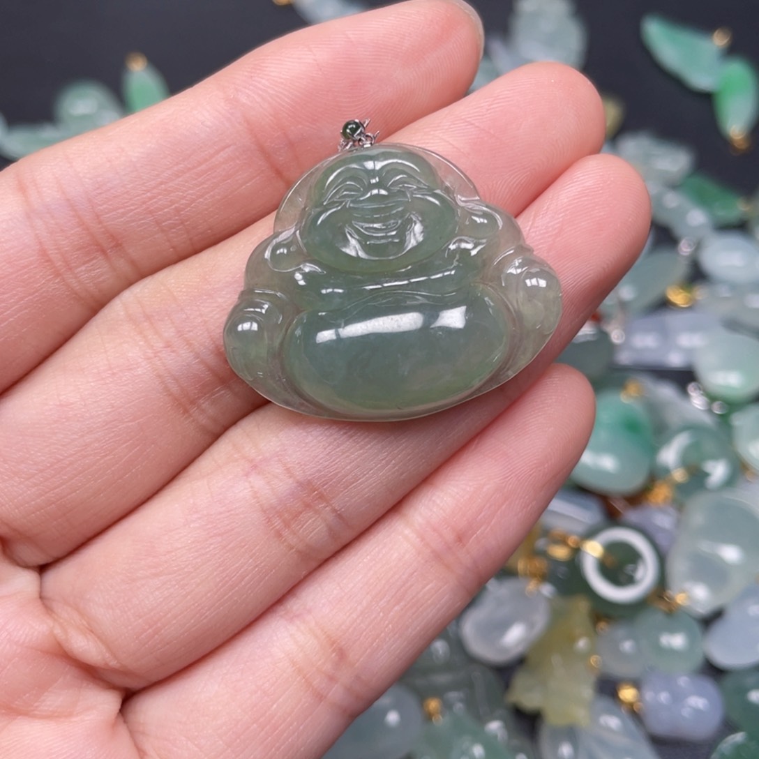 翡翠颈饰18K金镶嵌翡翠