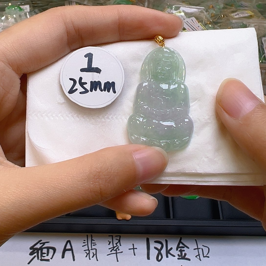 翡翠颈饰18K金镶嵌翡翠