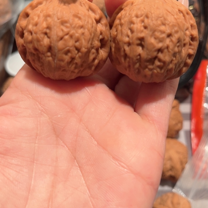 桃核吊坠心****铁锤妹妹