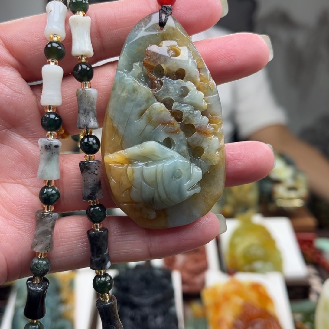 岫玉未镶嵌挂件挂件