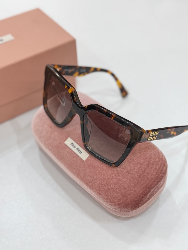 95新 MIU MIU/缪缪 夏七中古/miumiu6577/眼镜