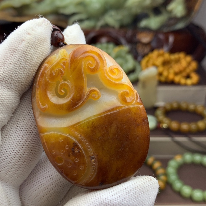 岫岩河磨玉（透闪石质玉）未镶嵌手链