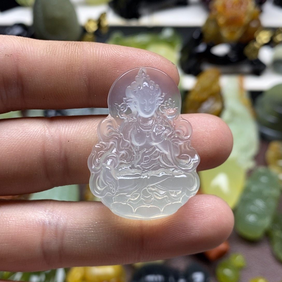 岫玉观音吊坠未镶嵌