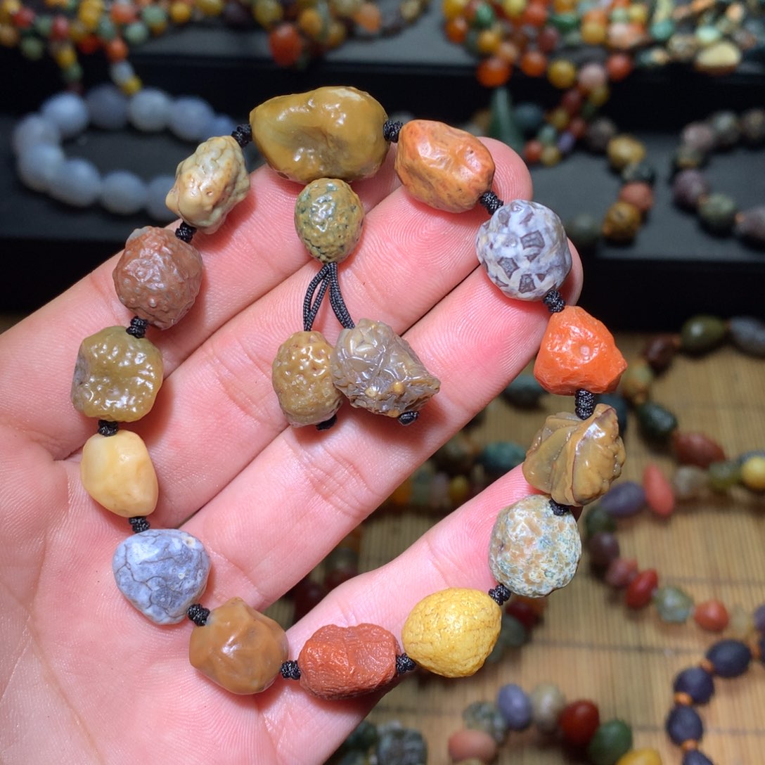 玛瑙/玉髓未镶嵌阿拉善戈壁玛瑙