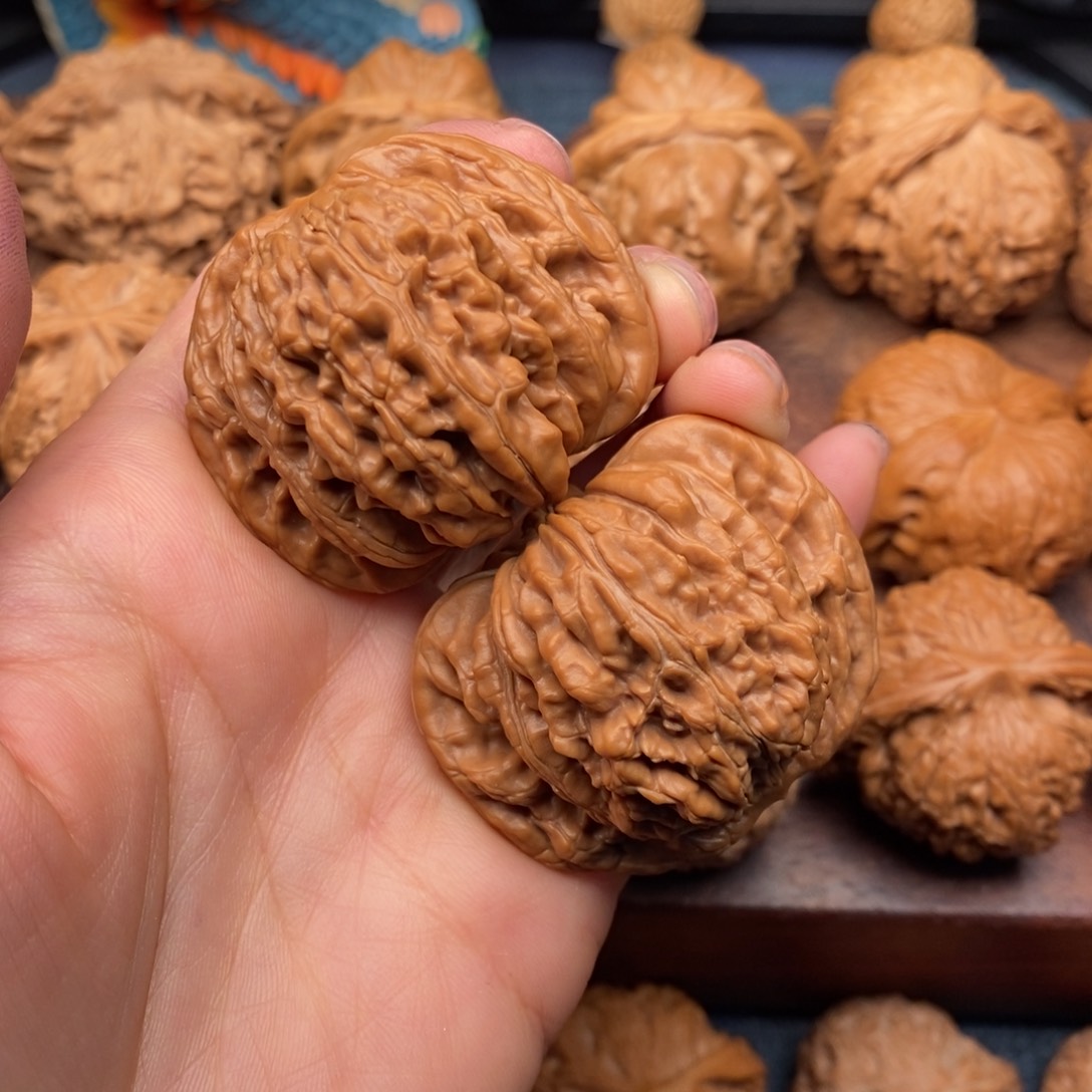 文玩核桃把件45精品汉高楼