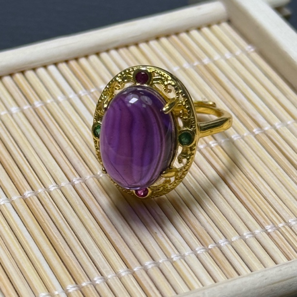 甄选天然紫水晶鸽子蛋戒指 66