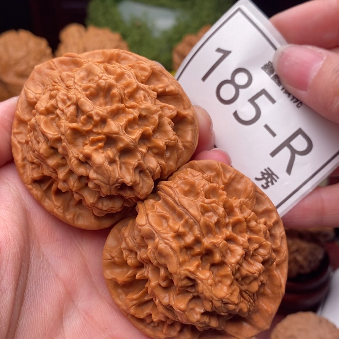 文玩核桃把件官帽50