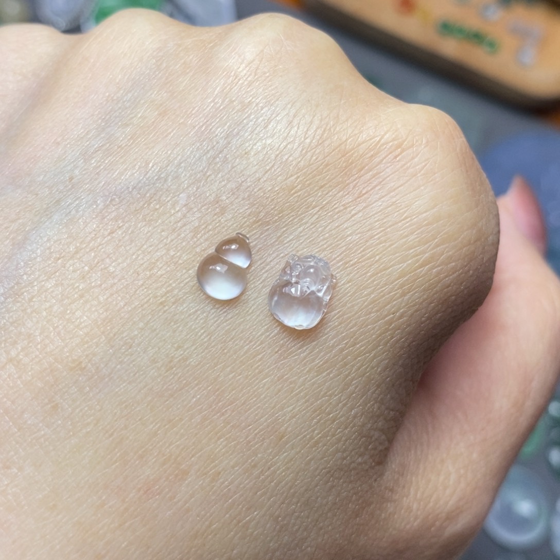 S***格翡翠未镶嵌颈饰翡翠