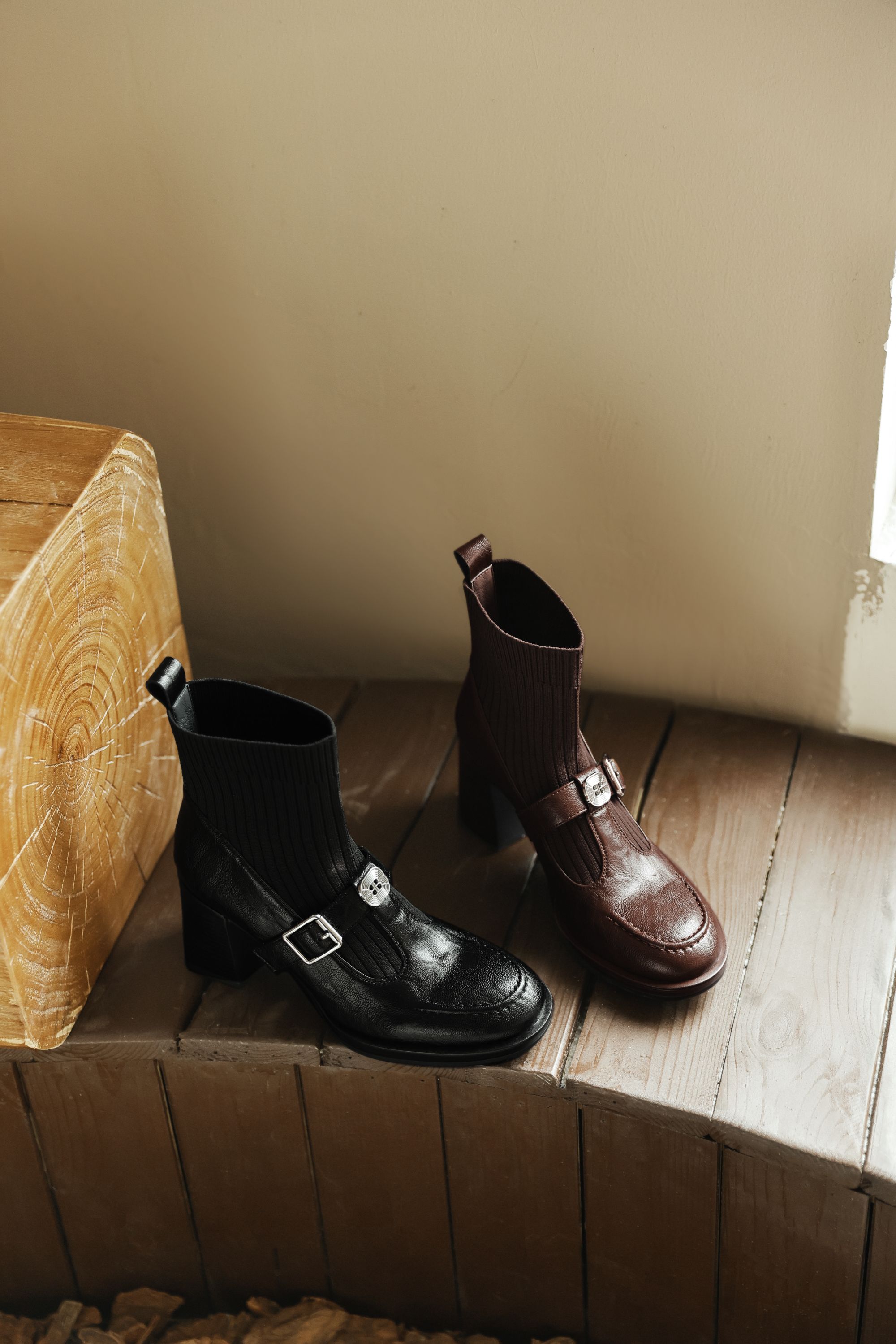 短靴粗跟方头黑色复古百搭靴子时尚英伦风休闲风0197