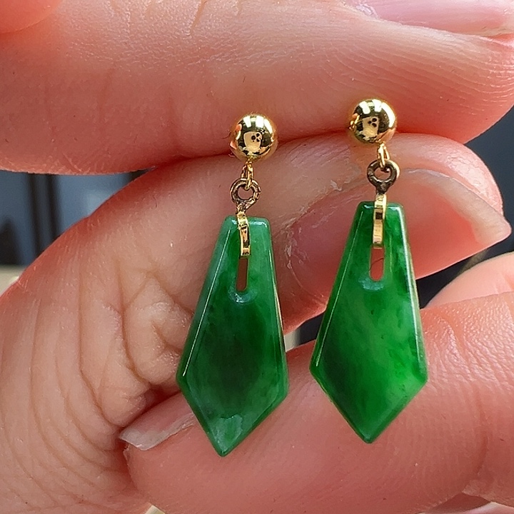 翡翠耳饰18K金镶嵌耳饰