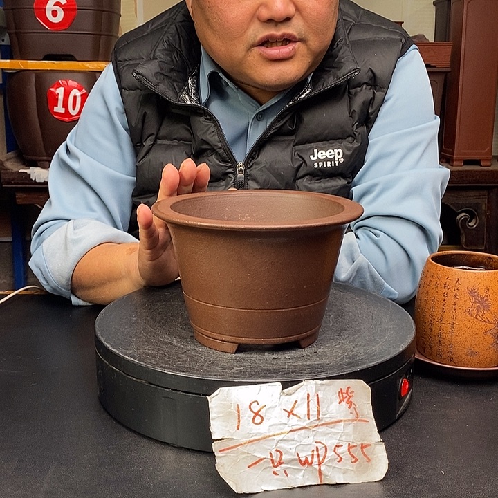 紫砂花盆货号一只WP555