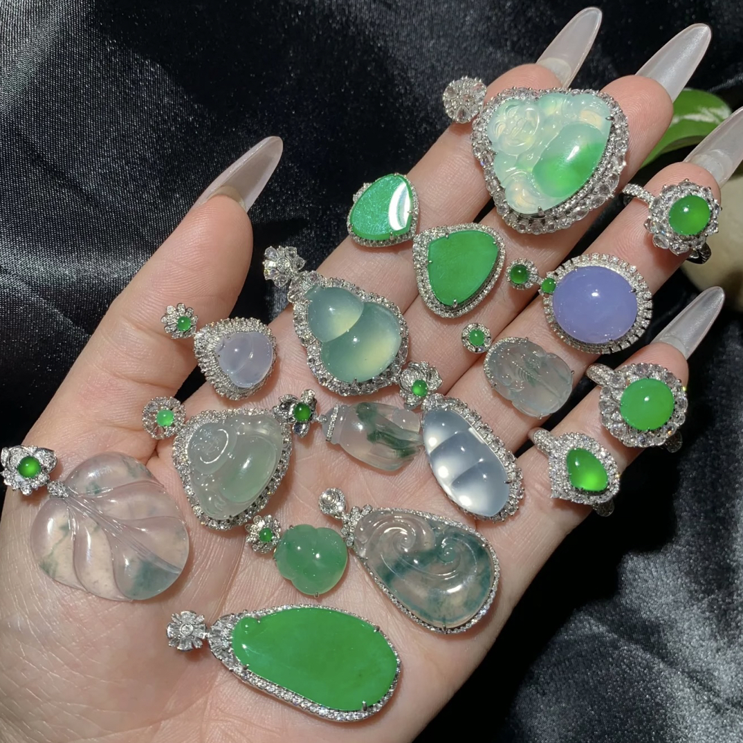 翡翠无事牌如意葫芦吊坠链接Y