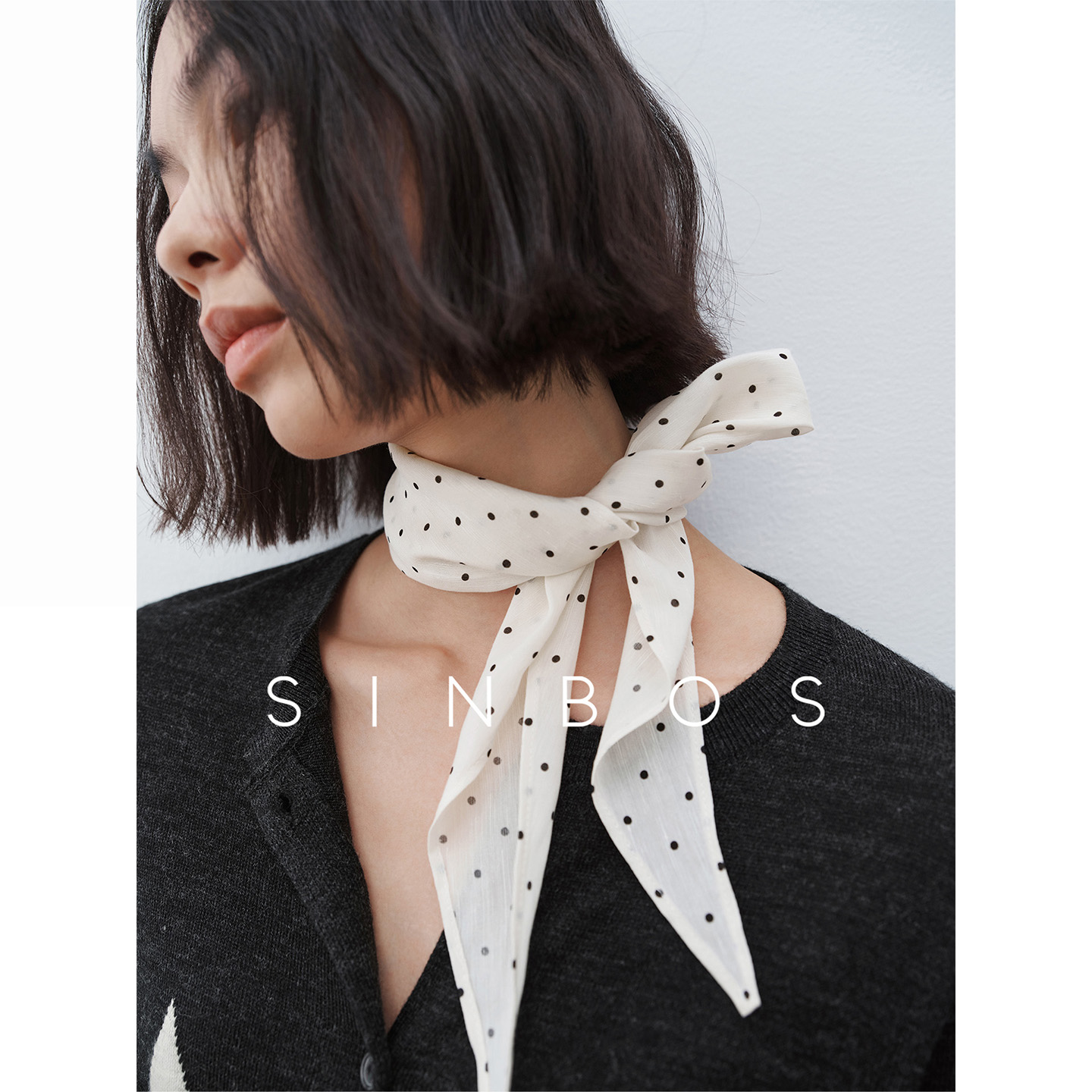 【12/20 20点开售】SINBOS即兴诗 法式复古黑白波点女士三角丝巾