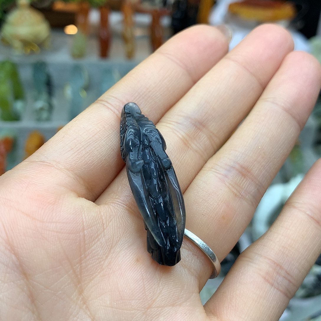 蛇纹石玉未镶嵌手镯小***?