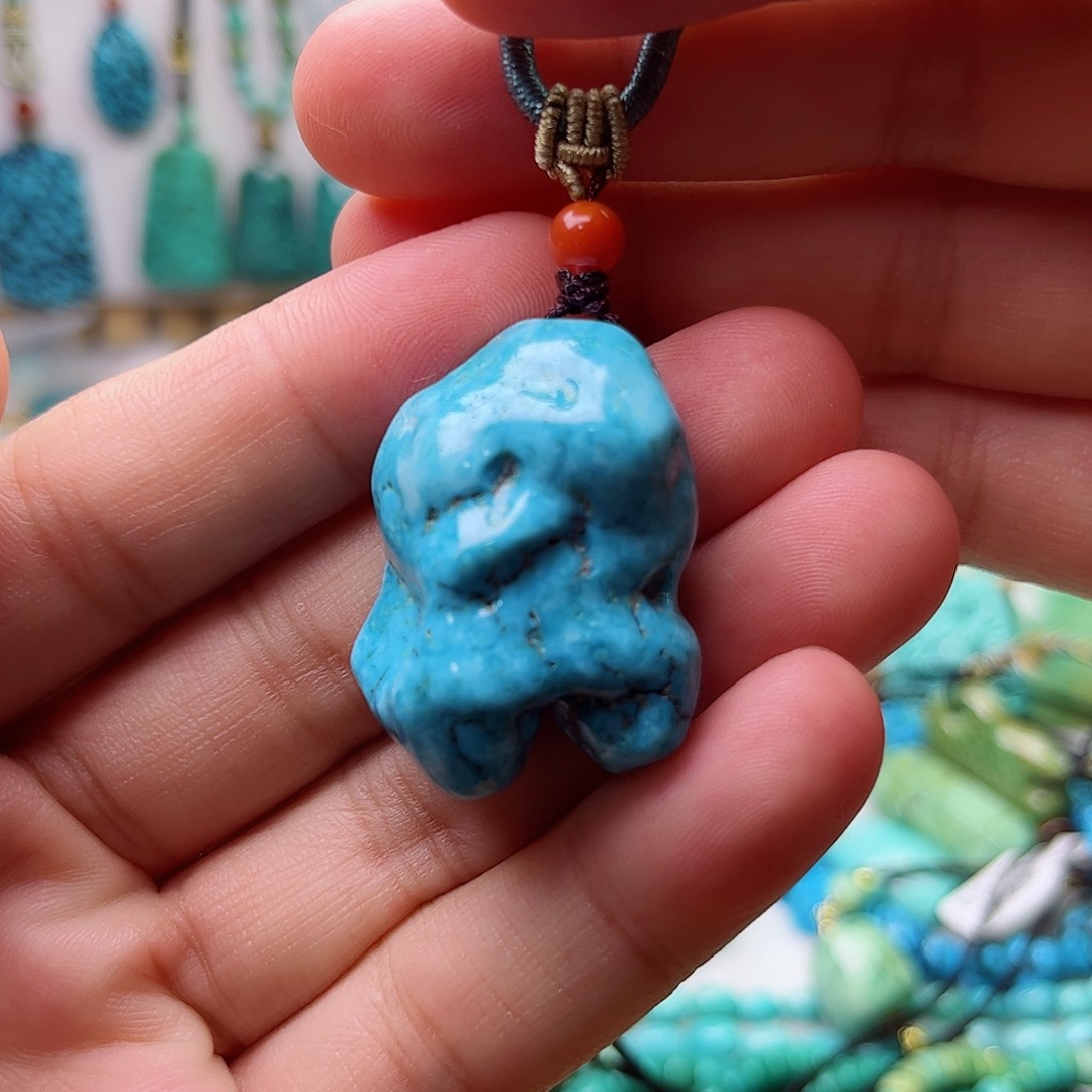 未镶嵌绿松石珠宝奇石