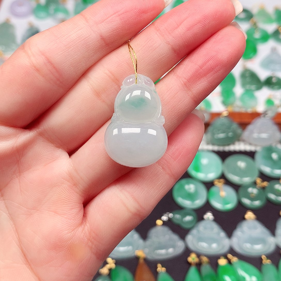 翡翠颈饰未镶嵌天然翡翠A货